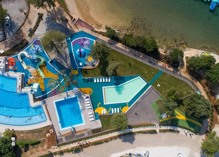 Maistra Vestar Mobile Homes Vakantiepark