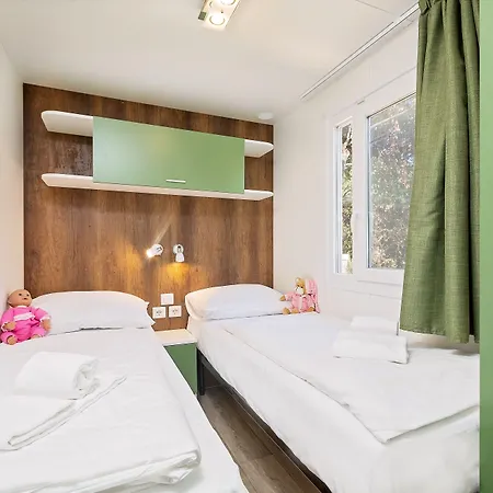 Maistra Vestar Mobile Homes Vakantiepark