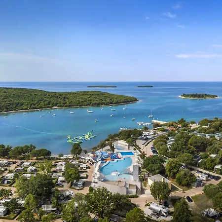 Maistra Vestar Mobile Homes Vakantiepark 5*