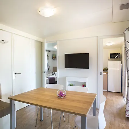 Πάρκο διακοπών Maistra Vestar Mobile Homes