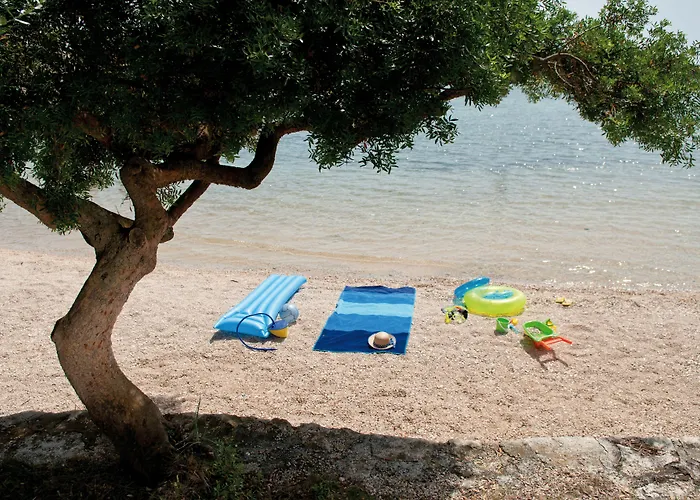 פארק נופש Maistra Vestar Mobile Homes רוביני